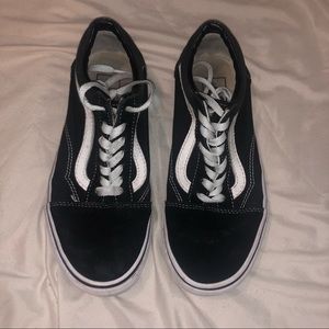 ✨BIG PRICE DROP✨Vans Old Skool Skate Shoe